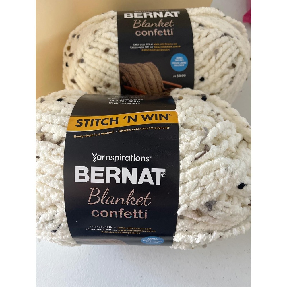 Bernat Blanket Confetti Yarn Cream Confetti Super Bulky 10.5oz 2 Skeins 62007